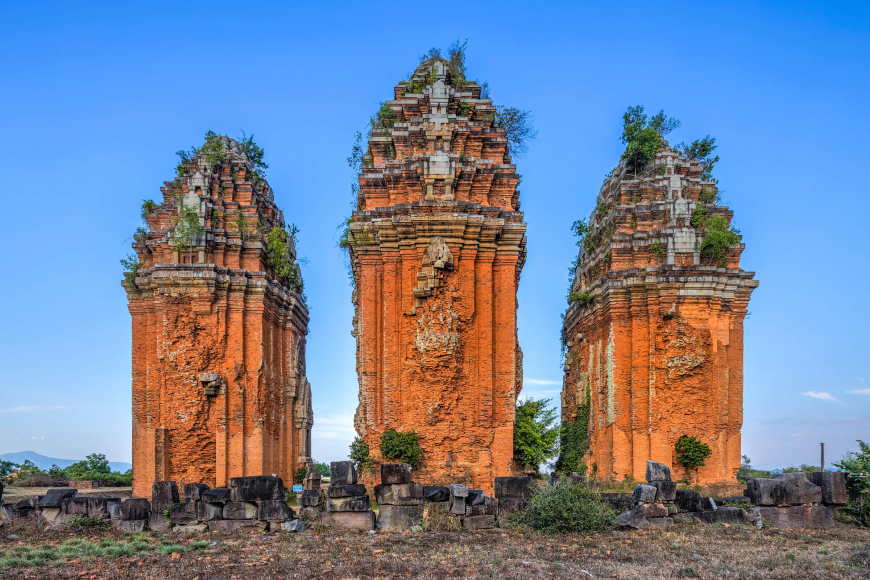 Duong Long Towers - Binh DInh Tourism