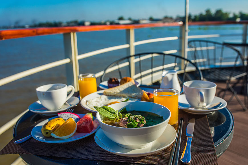 Mekong delta cruise