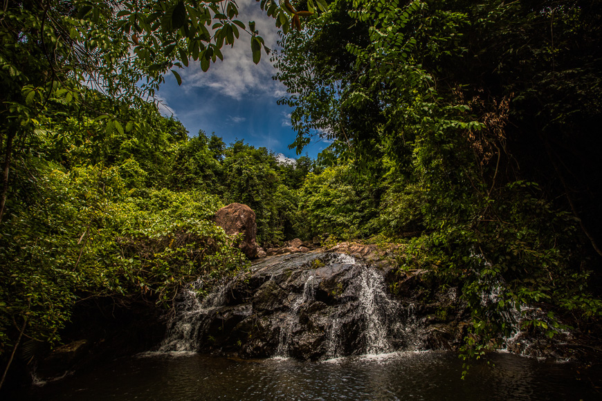 trek phong nha